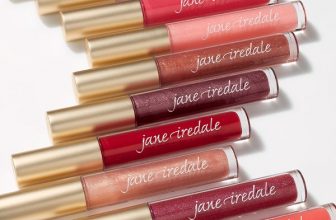 Hoe lippen te hydrateren met hydraterende lipgloss?